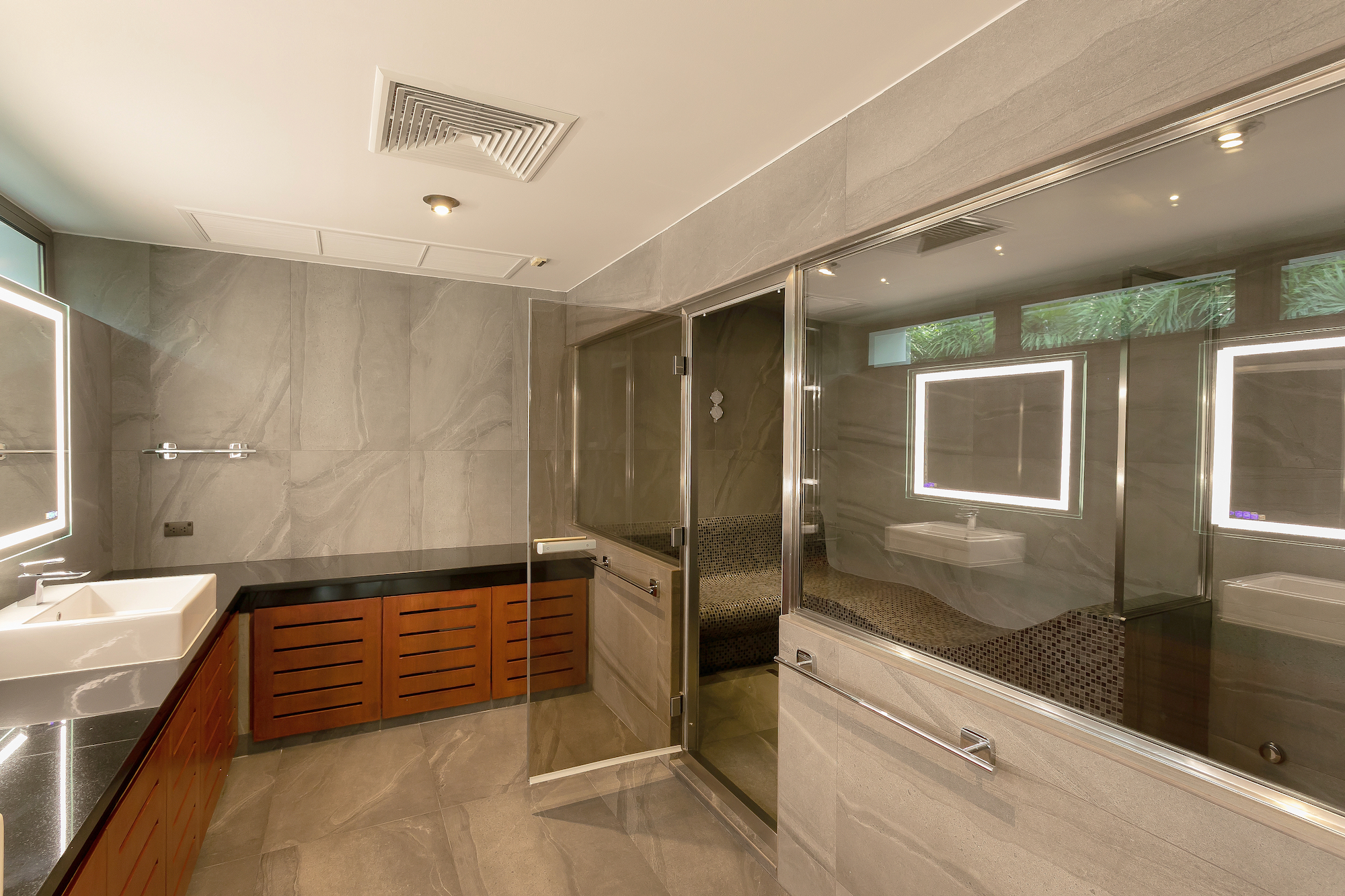 Property image - gallery 9