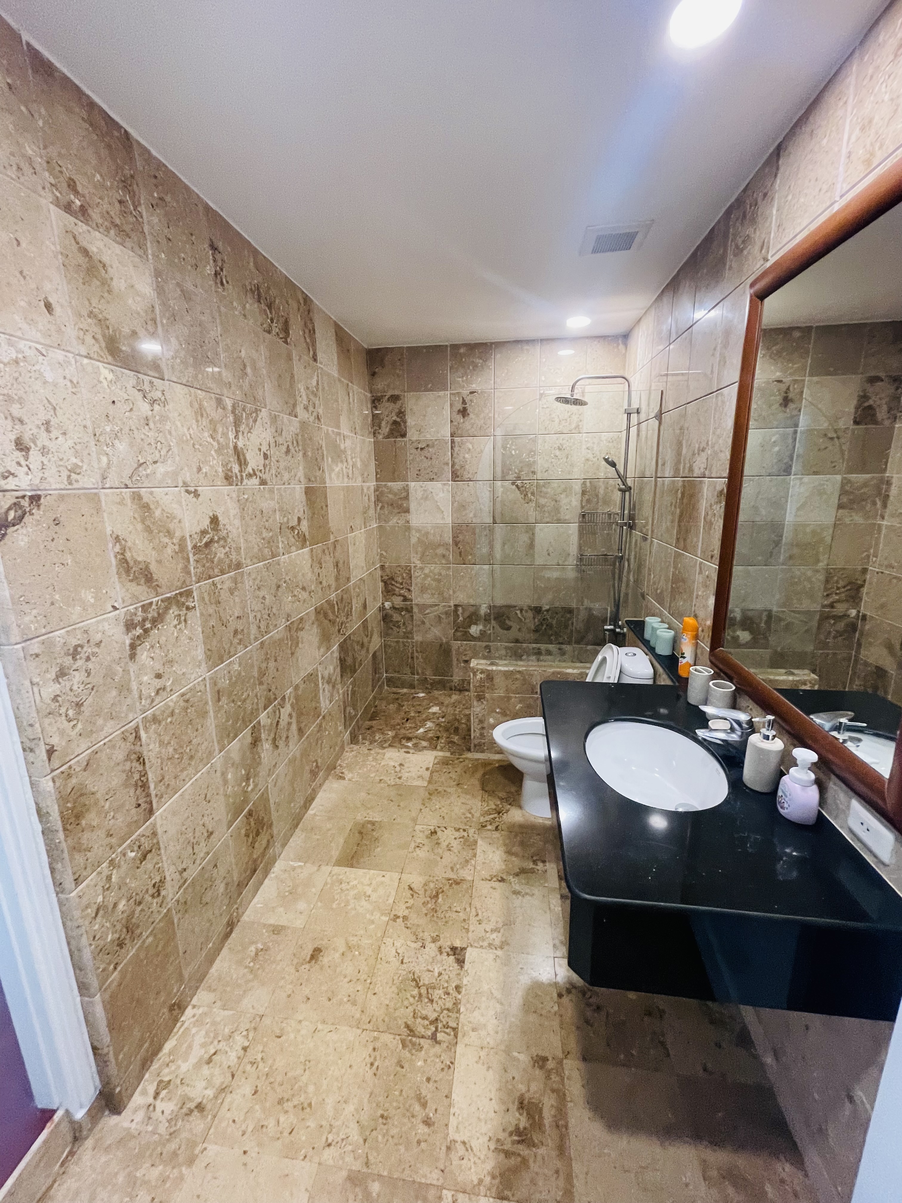 Property image - gallery 11