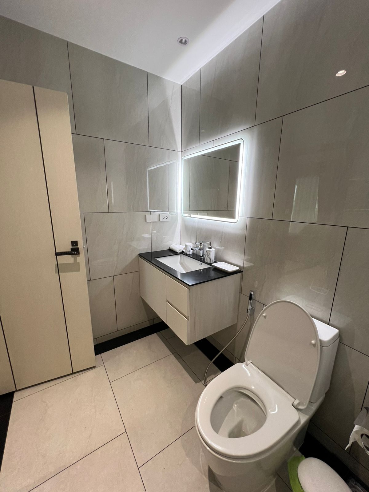 Property image - gallery 9