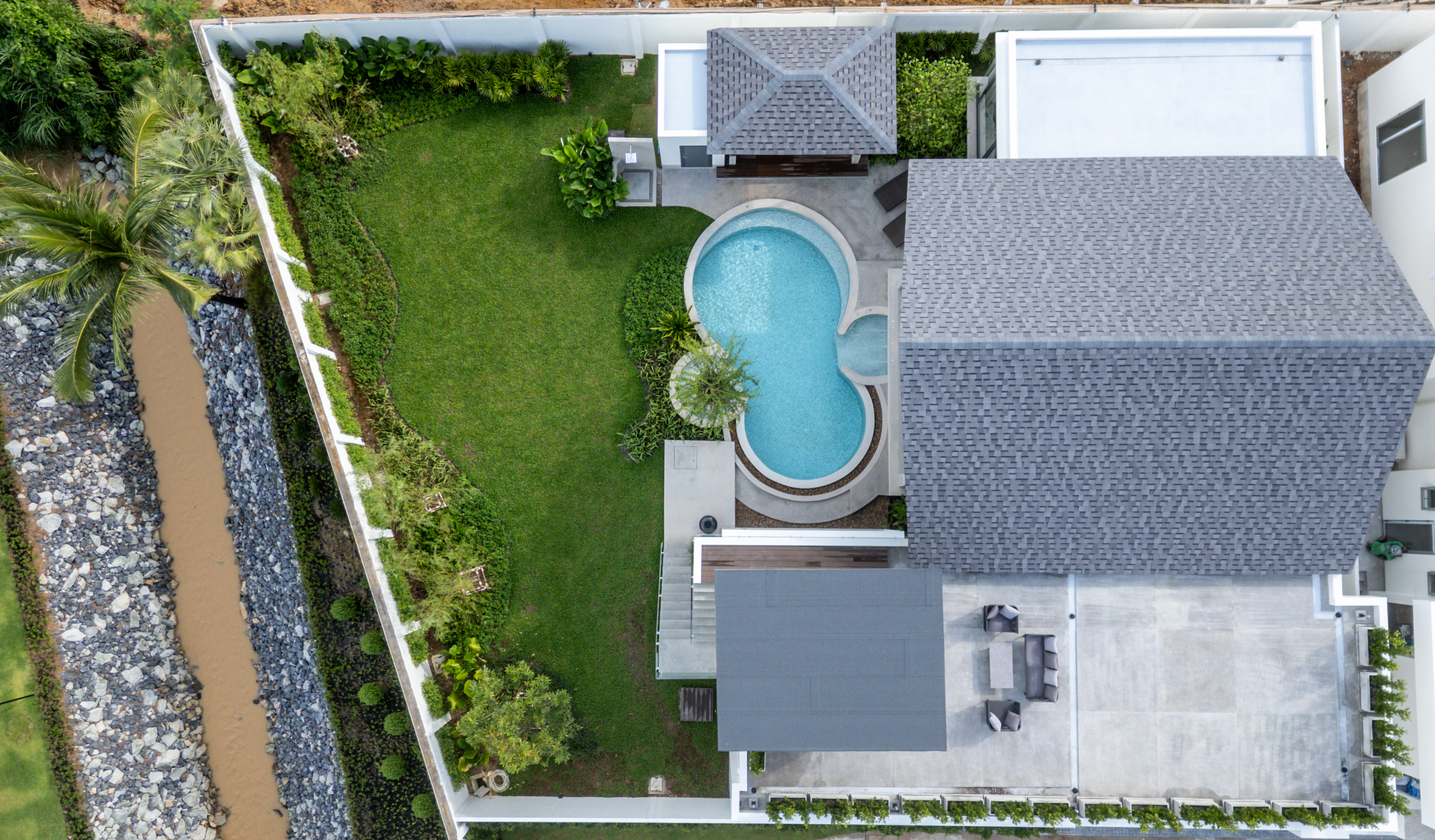 Property image - gallery 26