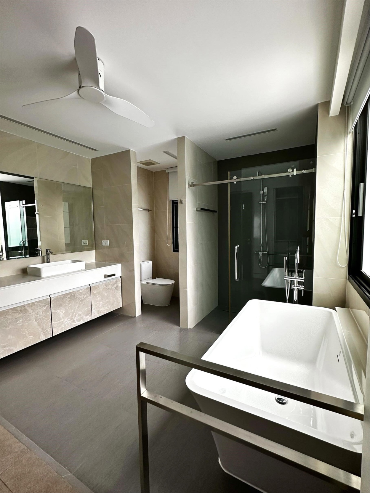 Property image - gallery 17