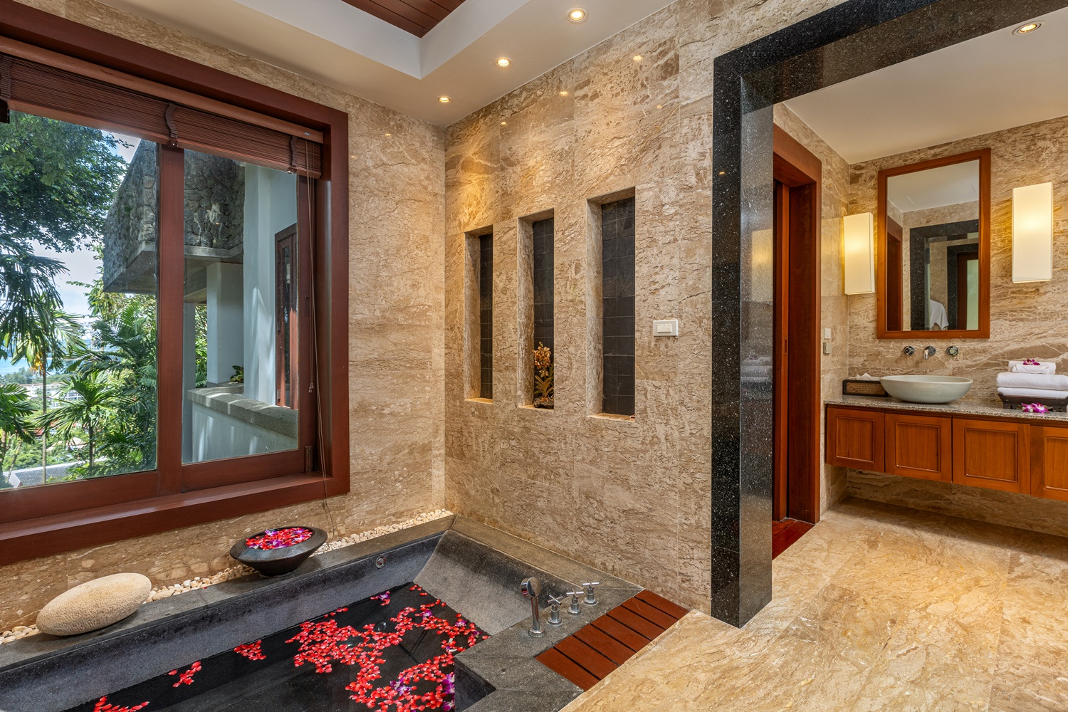 Property image - gallery 23