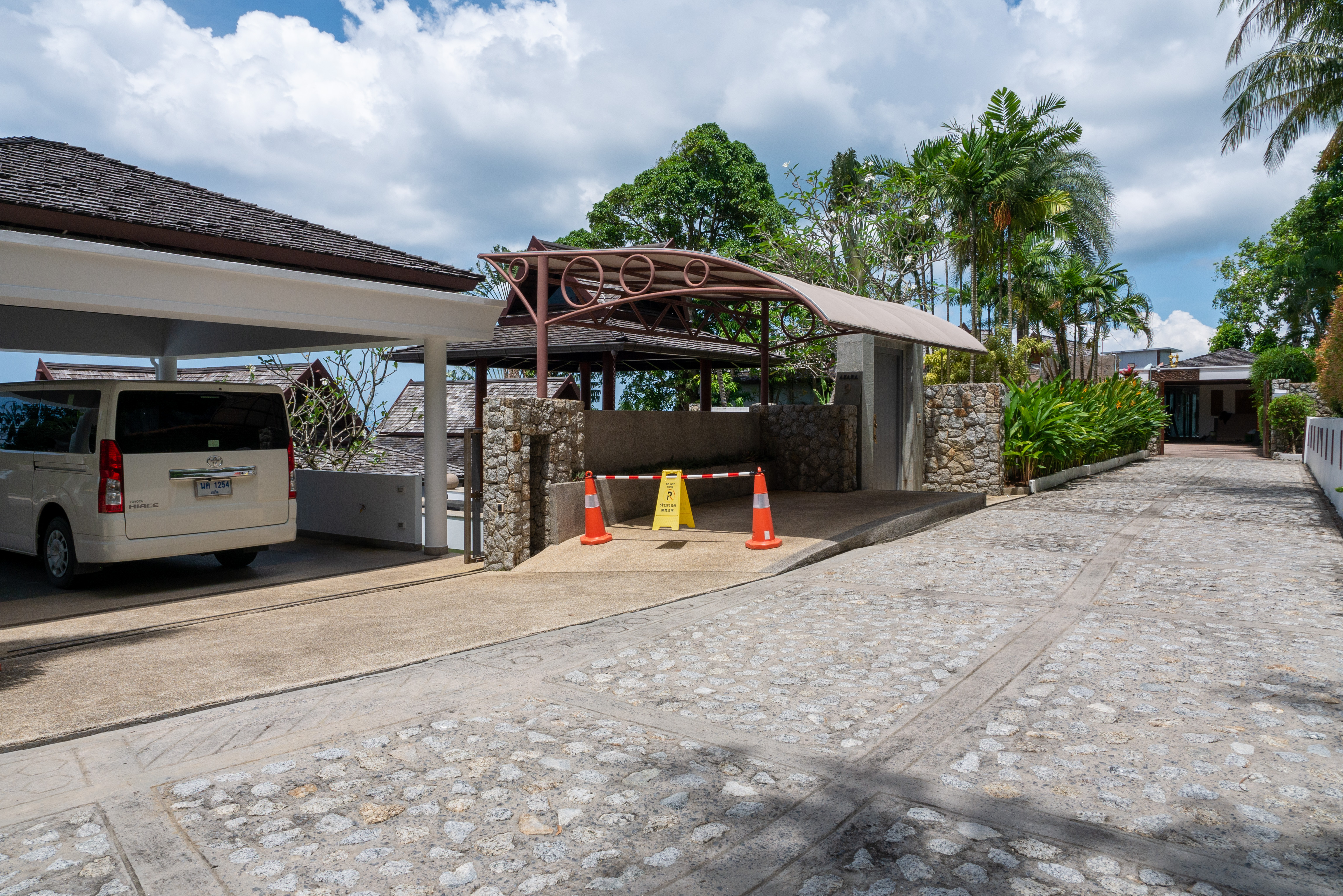 Property image - gallery 111