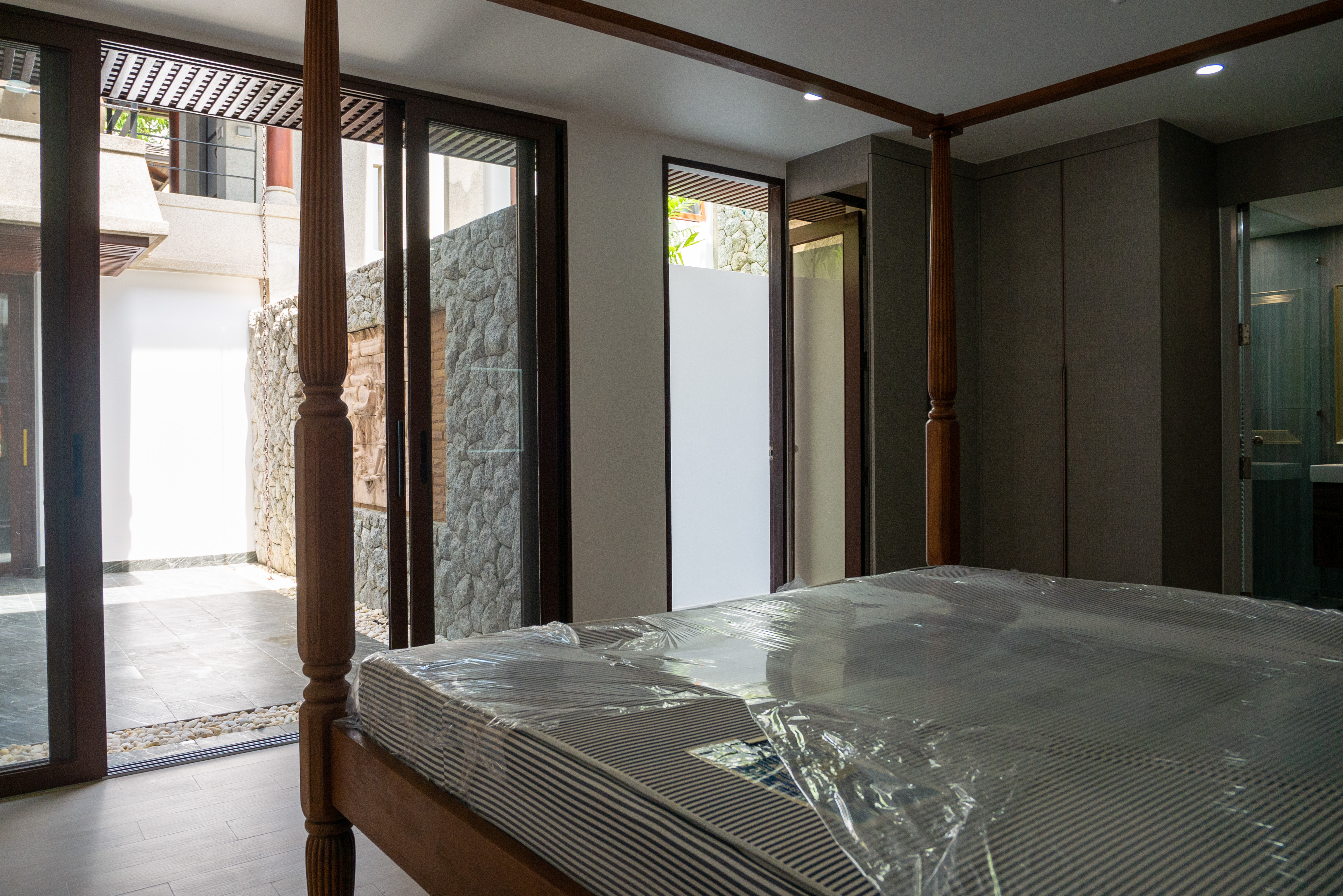 Property image - gallery 25