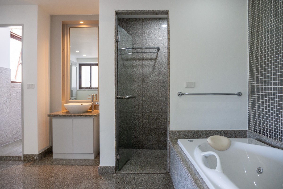 Property image - gallery 72