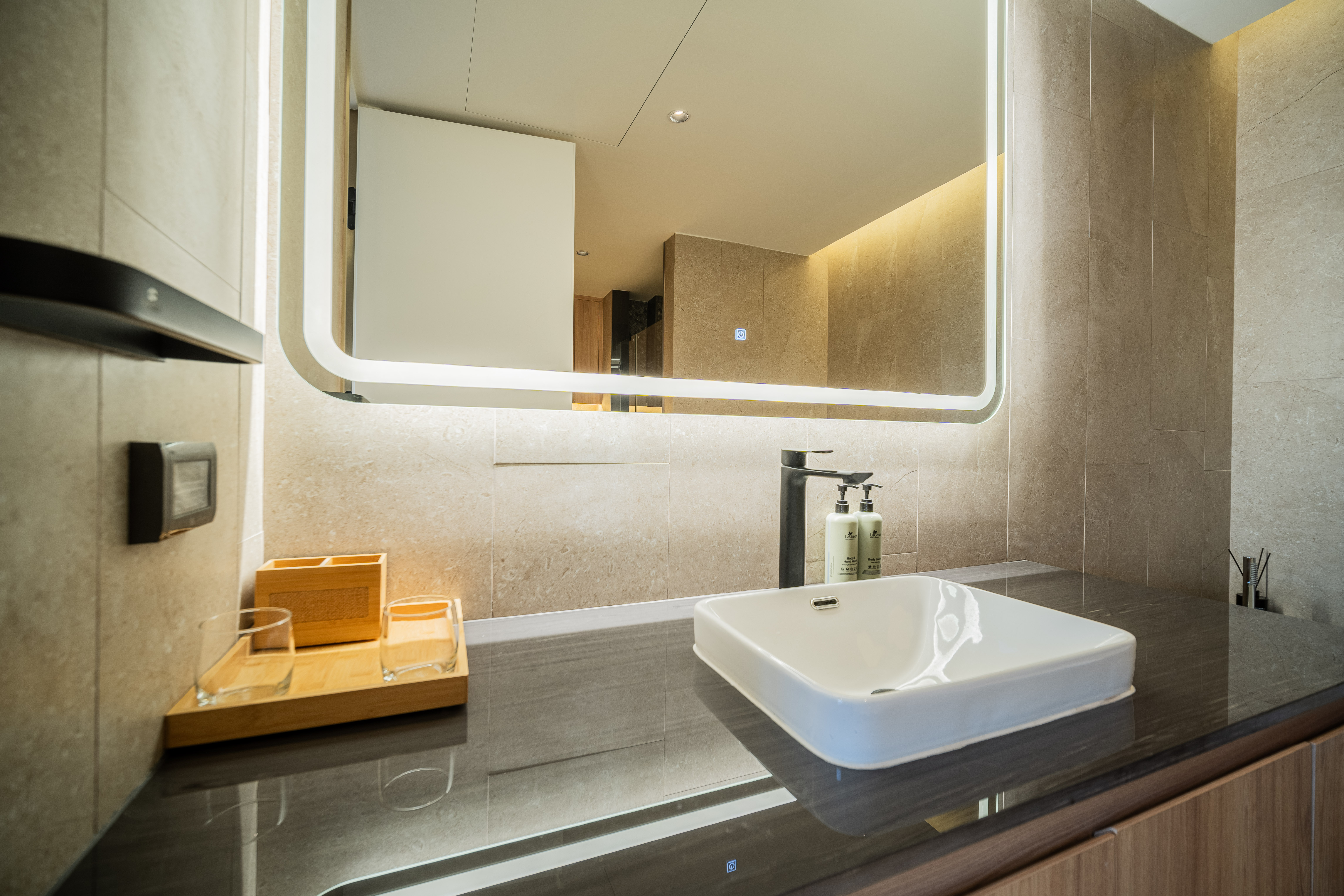 Property image - gallery 9