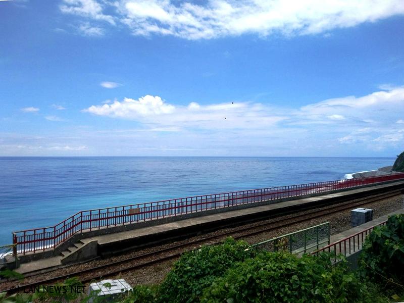 什咪?臺鐵郵輪式列車初夏載您來去七逃!