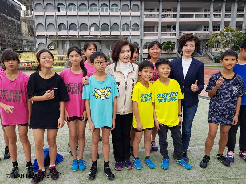 因應開學 縣府進行116所校園防疫消毒!