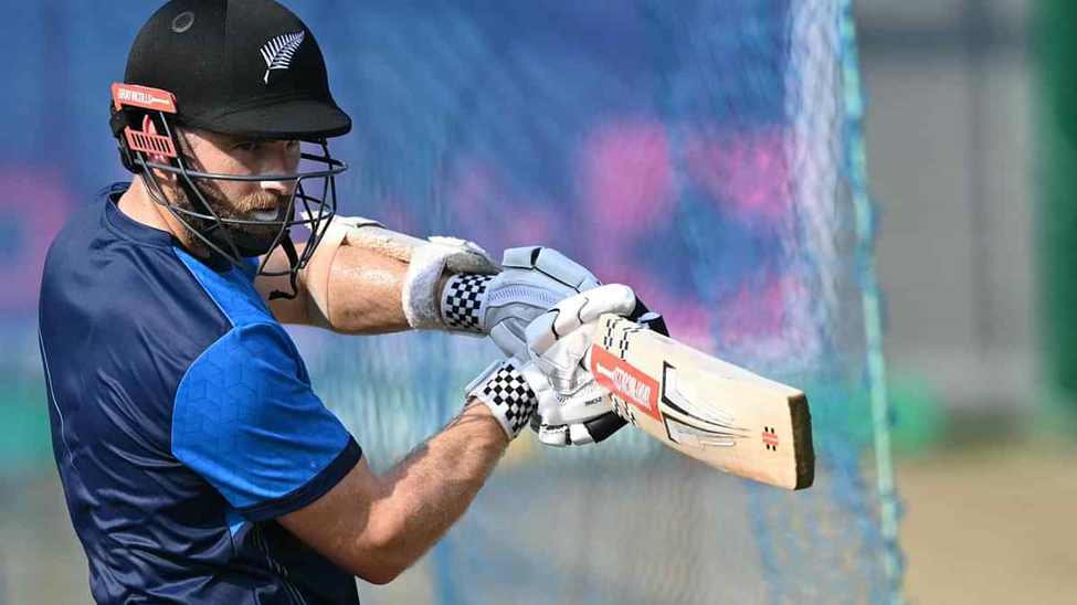 The captain strengthens New Zealand's batting in preparation for Bangladesh's spin test 