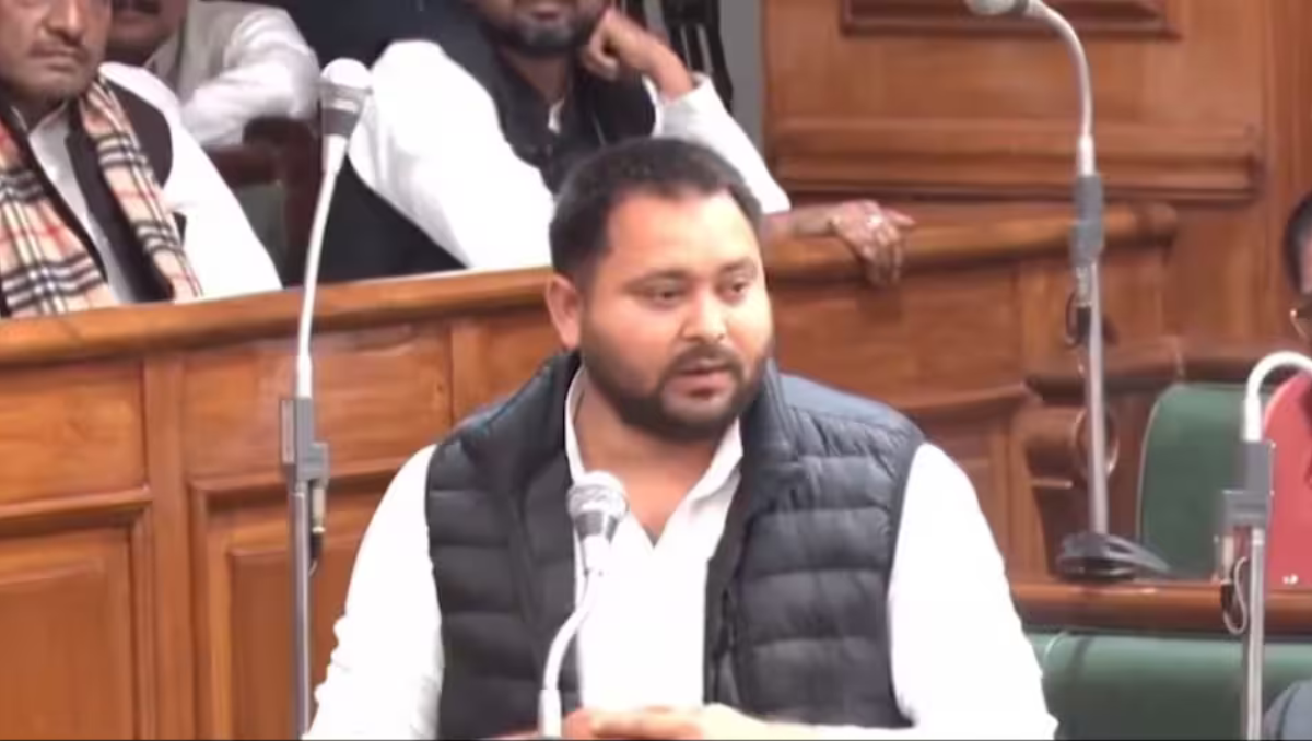 RJD leader and former Deputy Chief Minister of Bihar Tejaswi Yadav Speaking in the Bihar assembly before the floor test