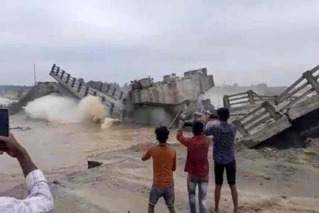Bridge collapse in Bihar, India