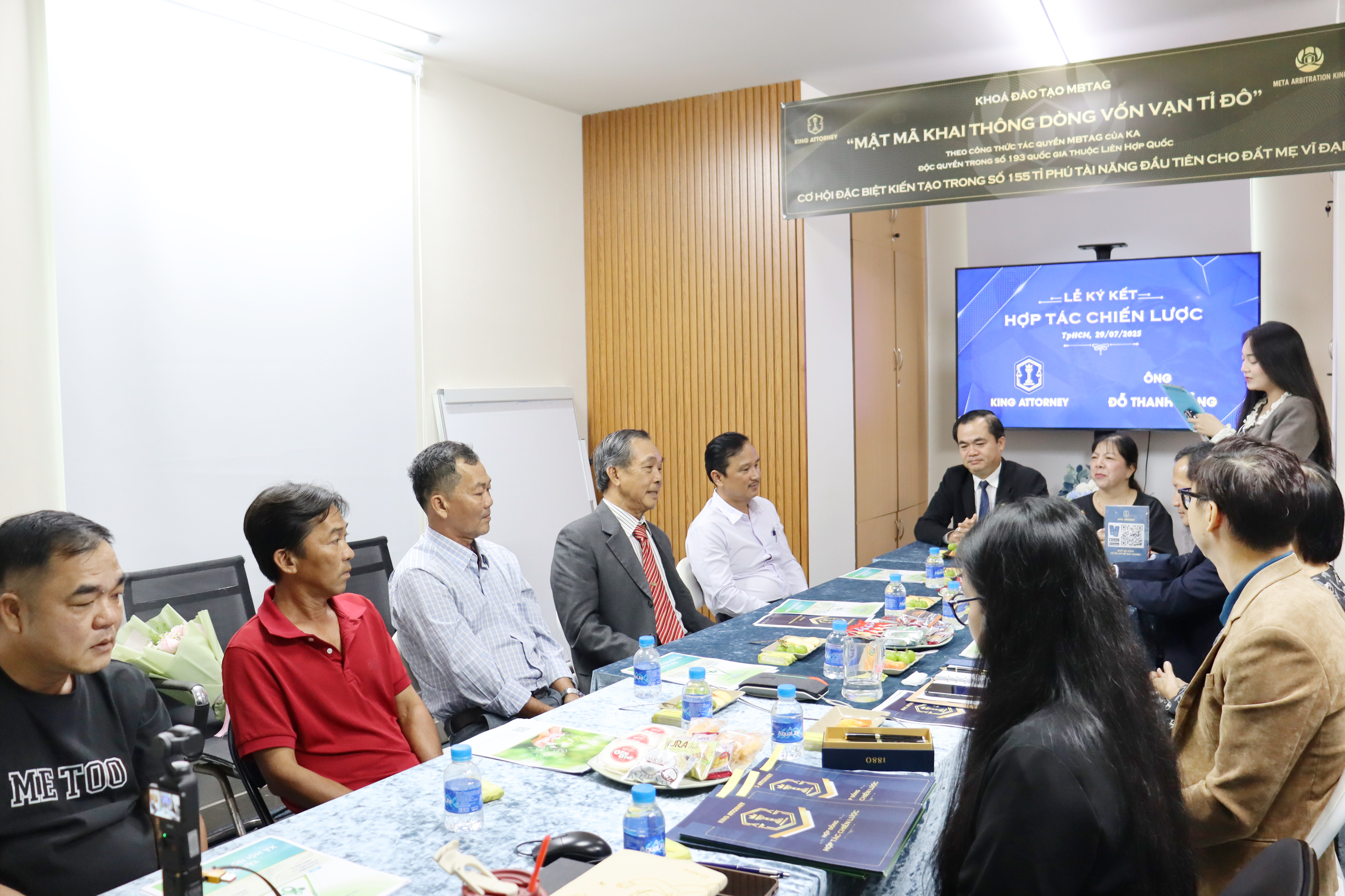 LỄ KÝ KẾT HỢP TÁC GIỮA CÔNG TY CP  KA VỚI CÁC ĐỐI TÁC CHIẾN LƯỢC TOÀN DIỆN TỪ CÁC CƠ QUAN BAN NGÀNH ĐỊA PHƯƠNG ĐẾN CÁC CHUYÊN GIA THỰC THI... DỰ ÁN “CÙ LAO AN BÌNH CHỨNG NGỘ” QUY MÔ 5.000HA