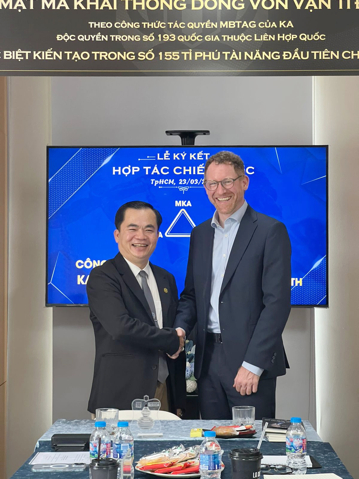 TÍCH HỢP ĐỐI TÁC CHIẾN LƯỢC CHO ĐỀ ÁN KINH TẾ TÁI SINH QUỐC GIA