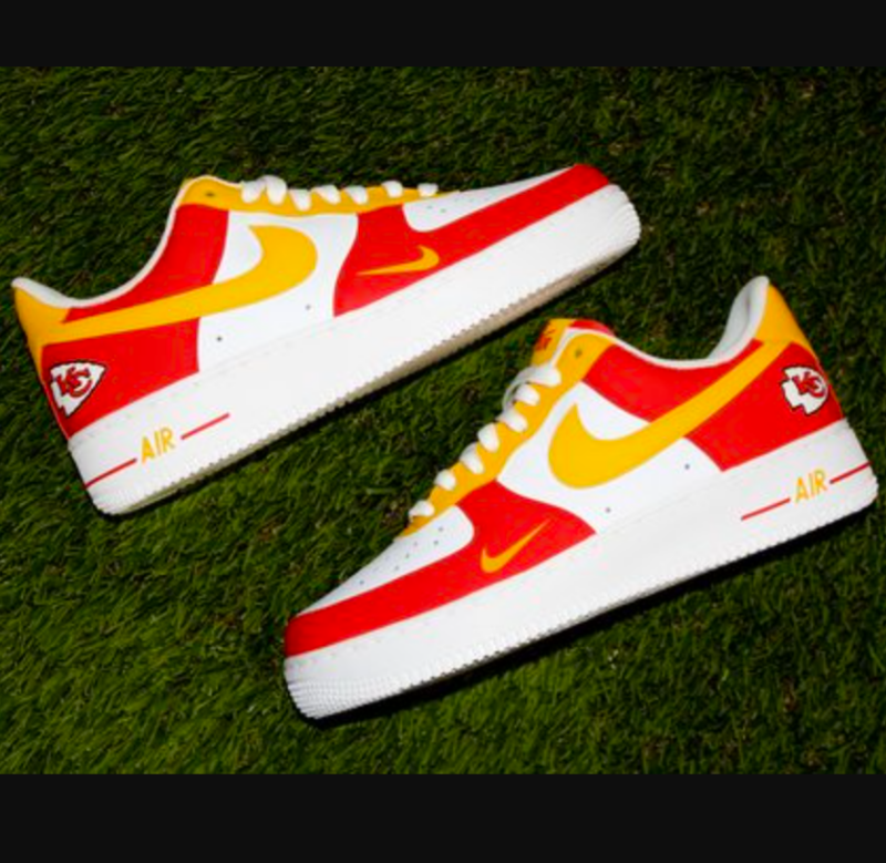 Custom Kansas City Chiefs Air Force 1