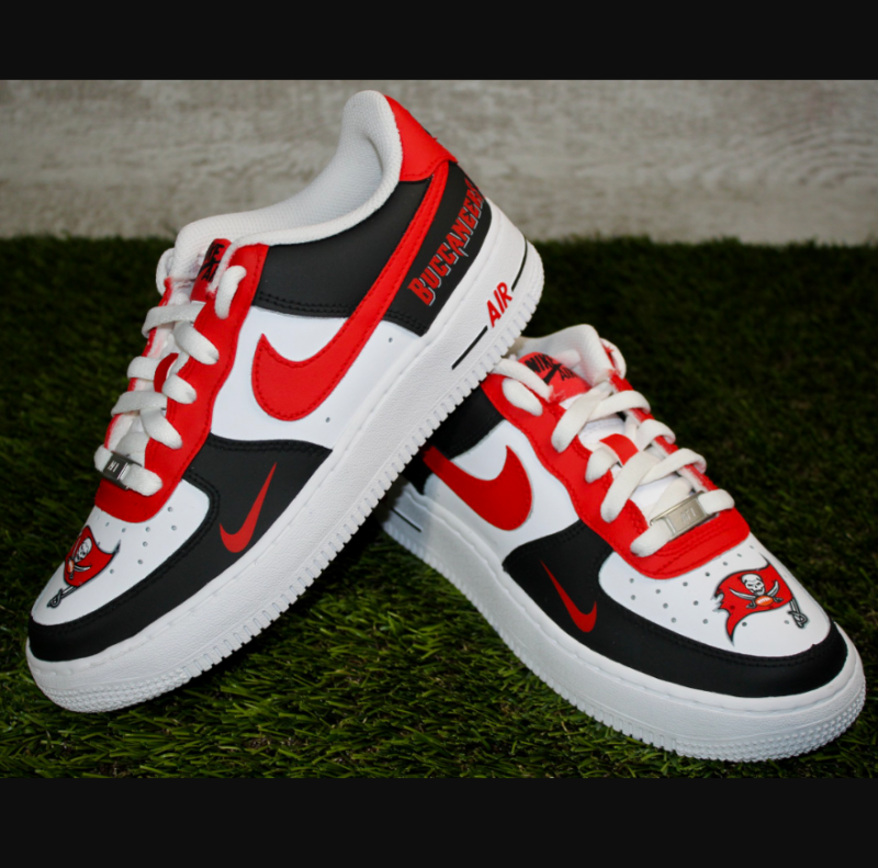 Custom Tampa Bay Buccaneers Air Force 1