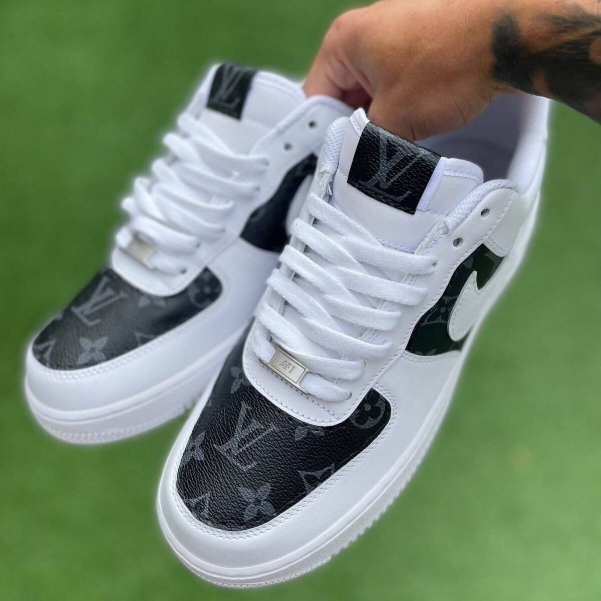 Fashion Luxury Custom LV AF1 Black Sneaker