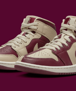 Air Jordan 1 Mid - Beach Cherrywood Red