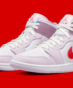 Air Jordan 1 Mid - Valentine's Day