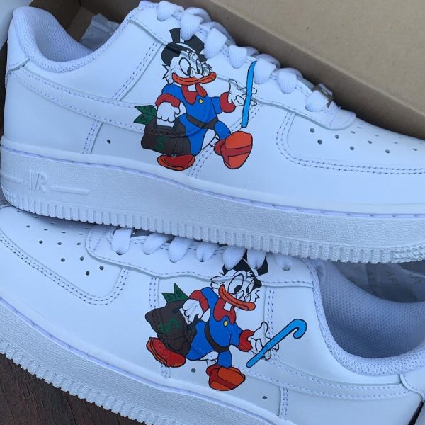 Donald Duck Paint Custom Air Force 1