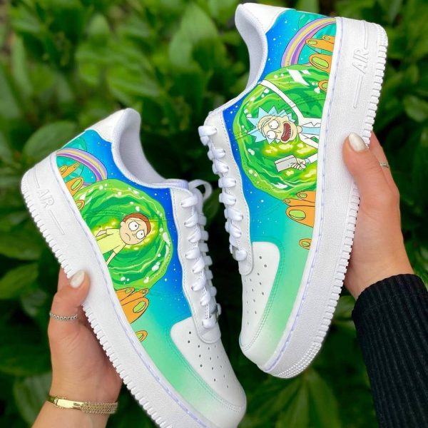 Painting Rick and Morty Custom Air Force 1