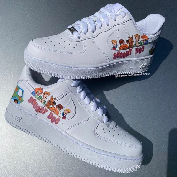 Painted Scooby Doo Custom Air Force 1