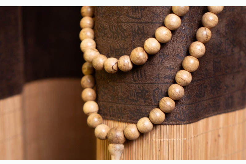 Vòng trầm 111 hạt có ý nghĩa gì trong phong thủy, tâm linh?