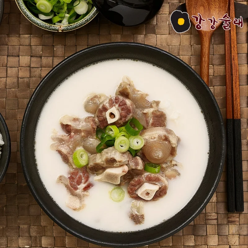 Kkori Gomtangg (Korean Ox Tail Soup)