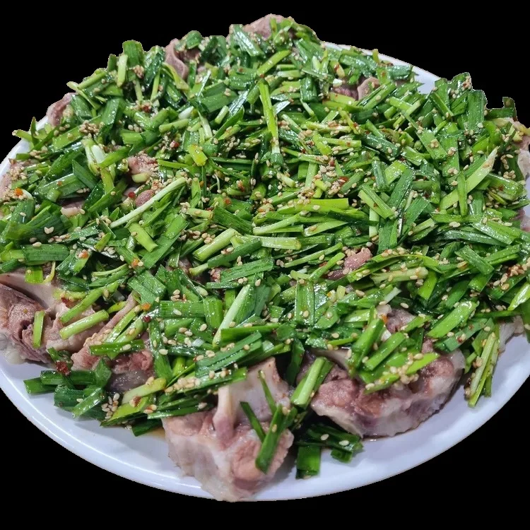 Buchu Suyuk (Boiled Meat Slices with Chives) (L)