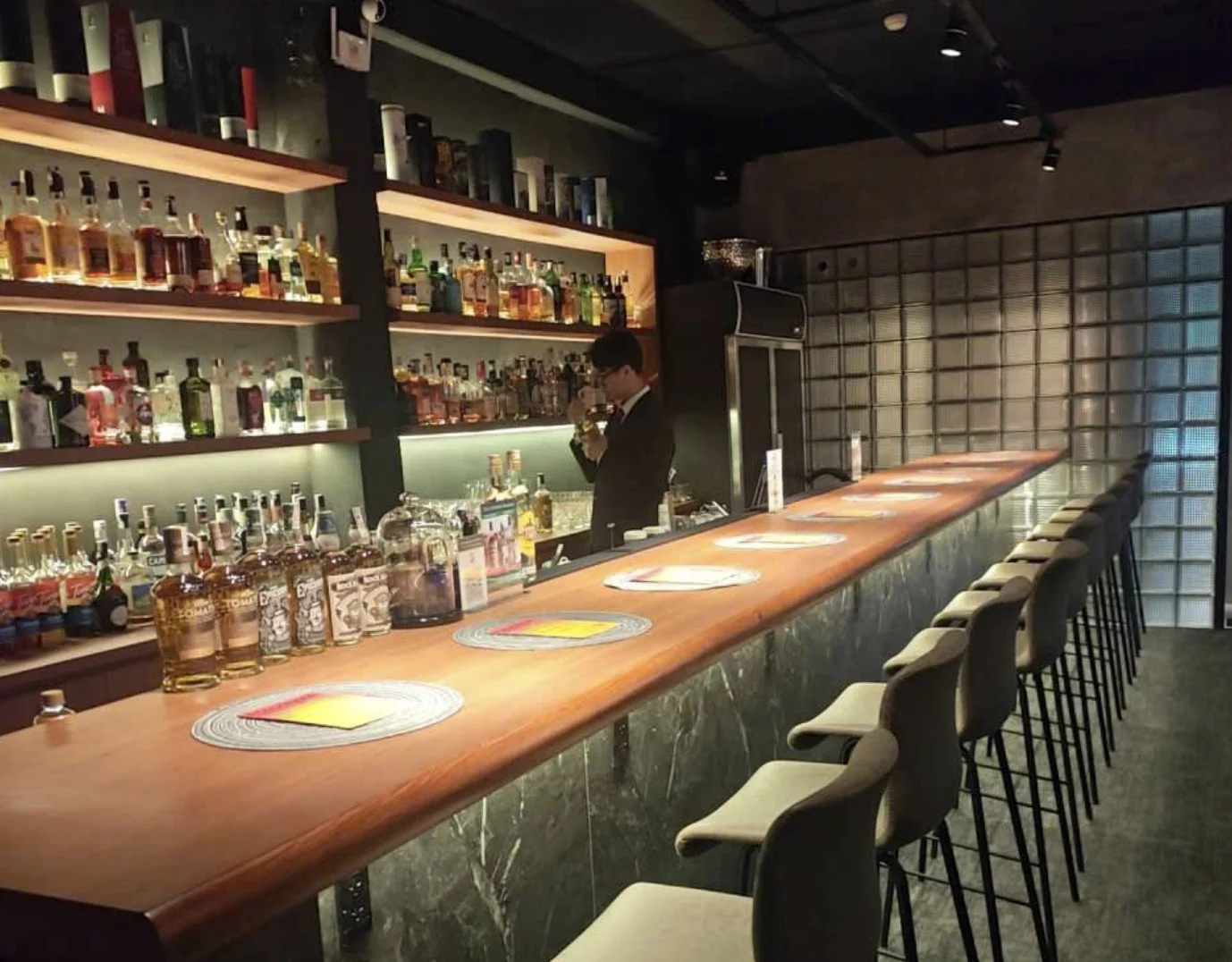 The Bar Hikasa Mixlogy