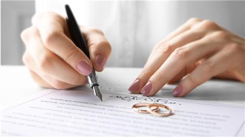 Đăng ký kết hôn là thì hành pháp luật hay sử dụng pháp luật?