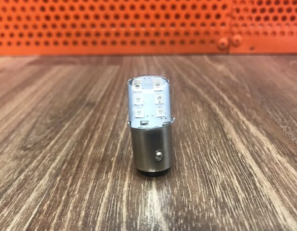 Lắp đèn nháy hậu xe có bị xử lý vi phạm không