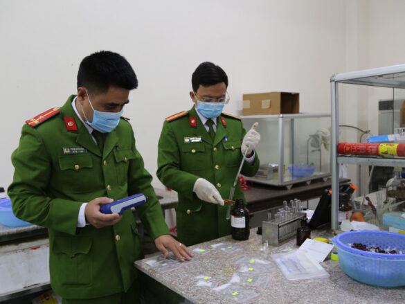 Thủ tục miễn nhiệm giám định viên pháp y