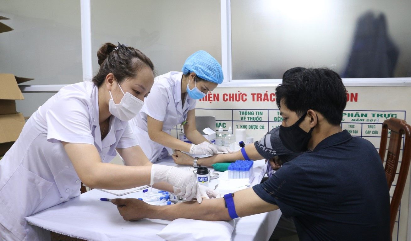 Tiền nghỉ ốm hưởng BHXH bao lâu thì có