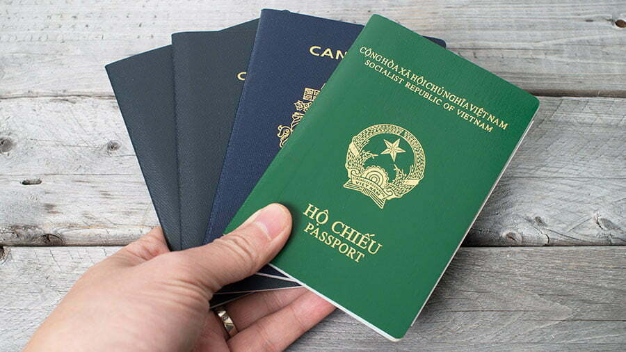 Thủ tục xin cấp lại hộ chiếu hết hạn online năm 2023 như thế nào?