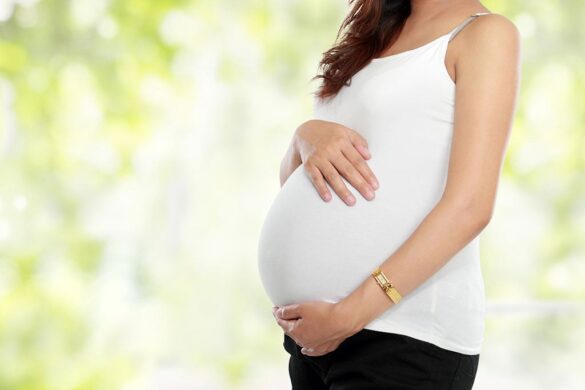 Bầu mấy tháng được hưởng chế độ thai sản?