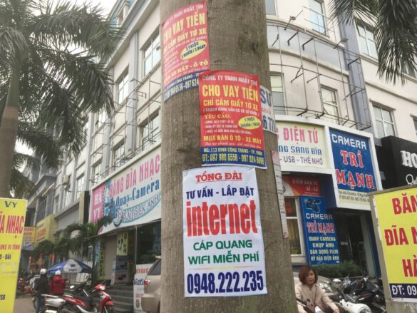Dán tờ rơi quảng cáo bị phạt như thế nào theo luật định?