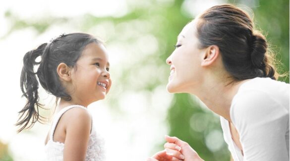 Người giám hộ cho người dưới 18 tuổi được báo khi bị lấy lời khai