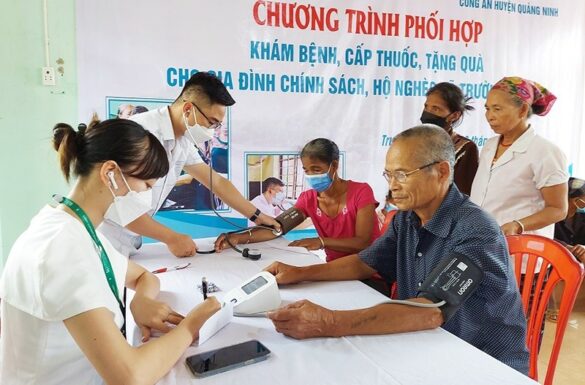 Chính sách khám chữa bệnh cho người nghèo hiện nay ra sao?