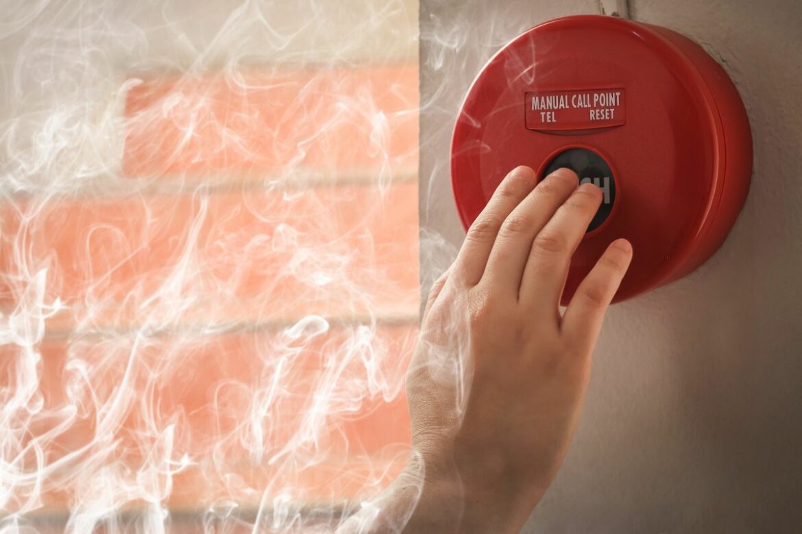 Hành vi báo cháy giả bị phạt bao nhiêu tiền?