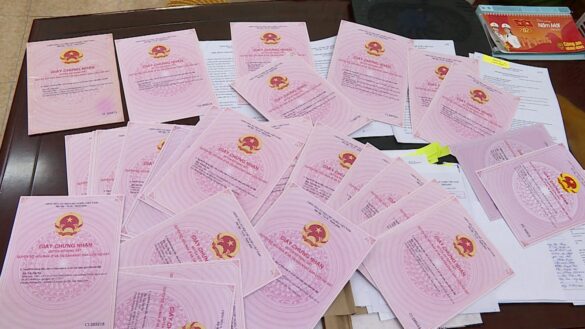 Quy định về cấp đổi sổ đỏ đang thế chấp tại ngân hàng