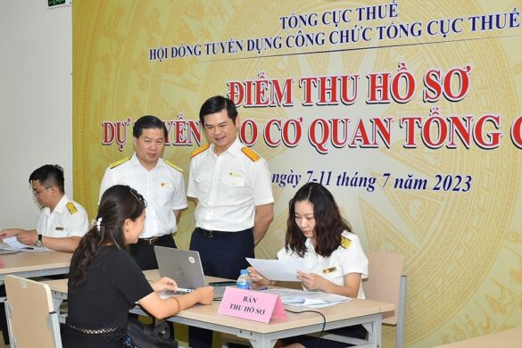 Miễn thi ngoại ngữ công chức thuế khi nào