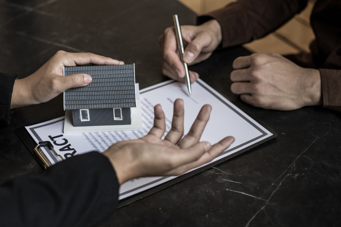 Mẫu hợp đồng thuê ki ốt bán hàng mới năm 2023