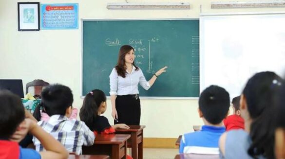 Giáo viên nghỉ hè có lương không?
