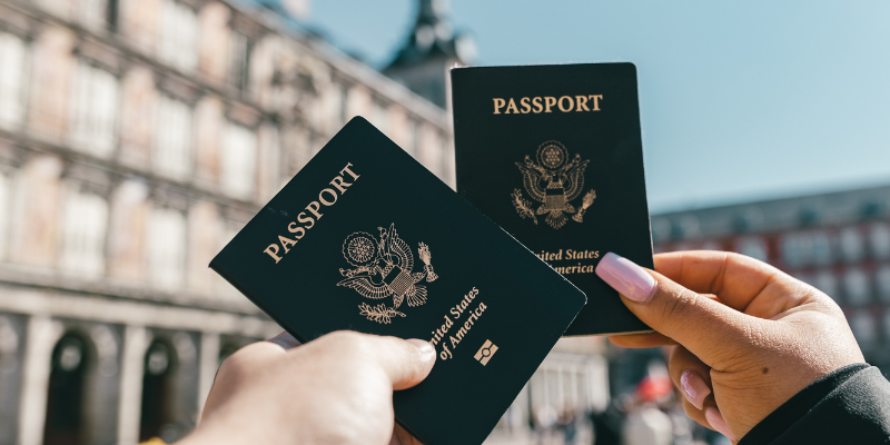 Phí làm hộ chiếu ở nước ngoài năm 2024 là bao nhiêu?