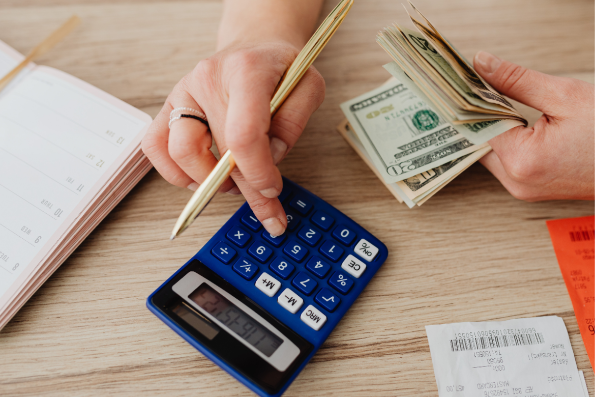 Chủ không trả lương cho nhân viên, phải làm sao?