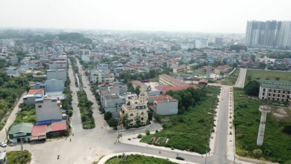 Xây dựng trái phép trên đất của người khác bị xử phạt không