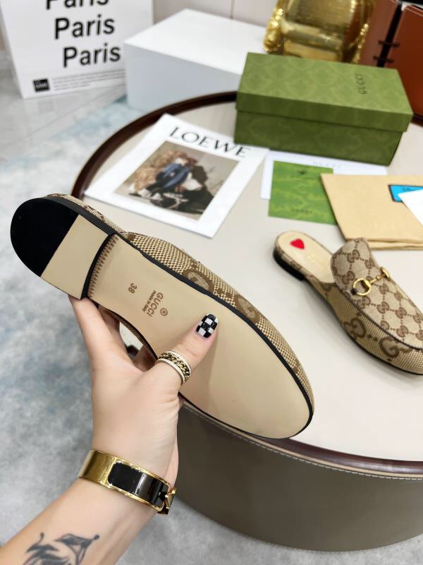 D177G Gucci loafers 65$ gallery