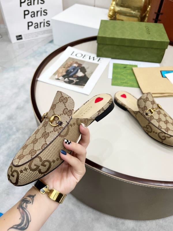 D177G Gucci loafers 65$ gallery