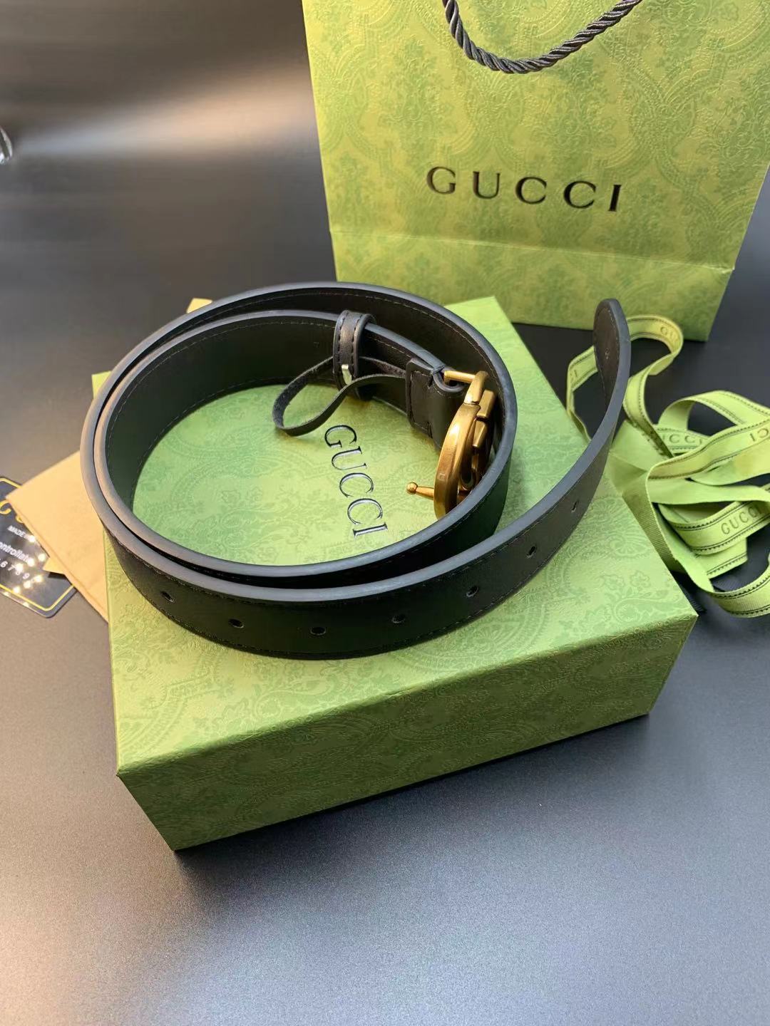 D186G Gucci Belt Classic style with box 25$ gallery