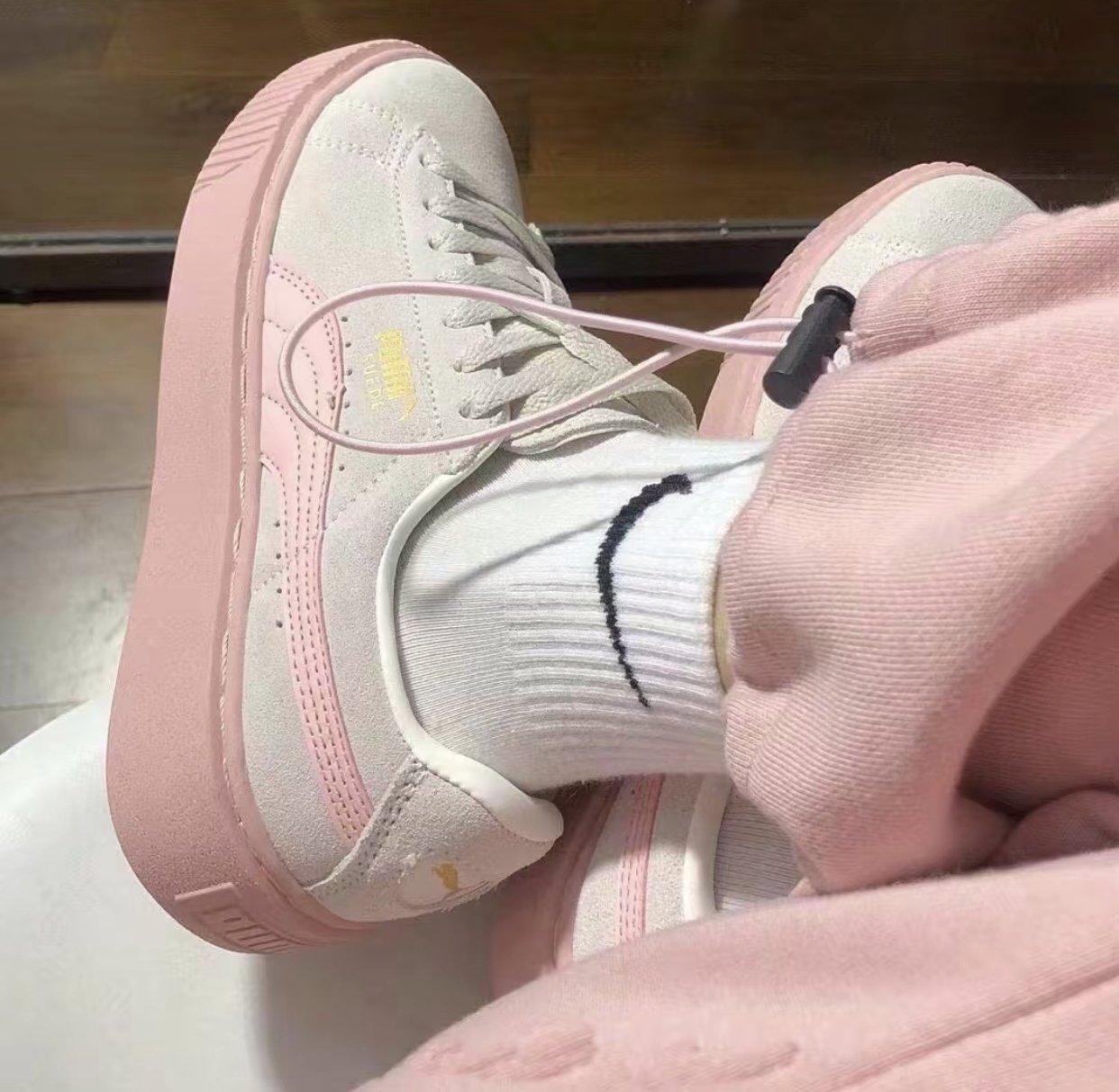 D236G PUMA Suede Platform 43$ gallery
